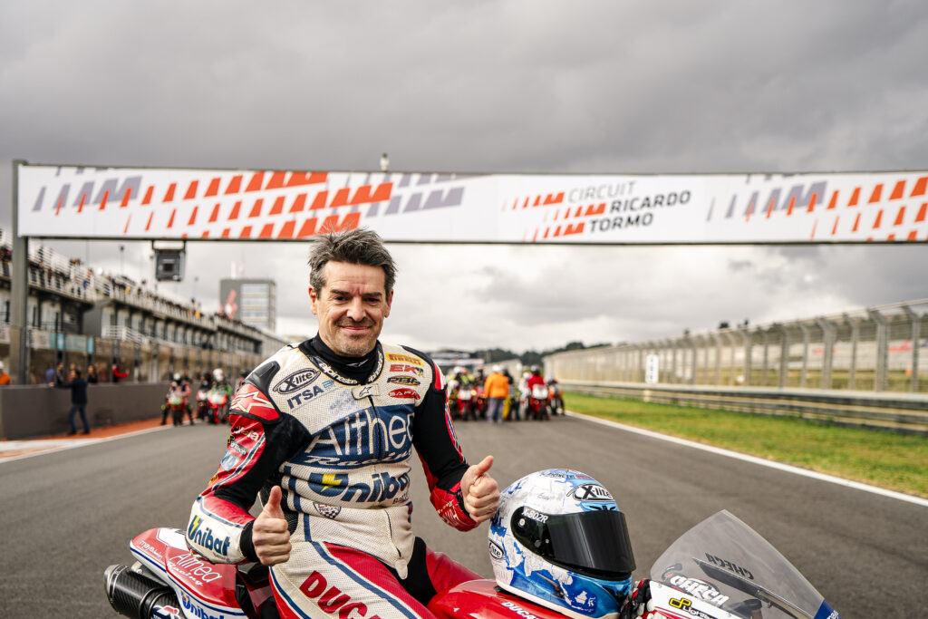 El Circuit homenajea a Carlos Checa en el Racing Legends - Circuit ...